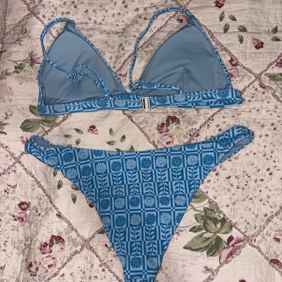 Rhythm. swim bikini - Picture 2 of 3